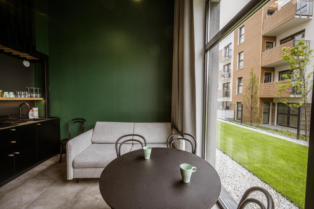 Top Garden Aparthotel Торунь Экстерьер фото
